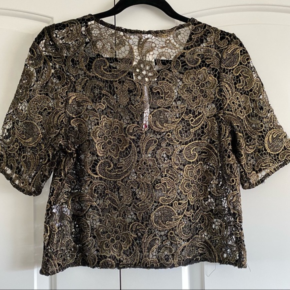 Gold lace top - Picture 5 of 7